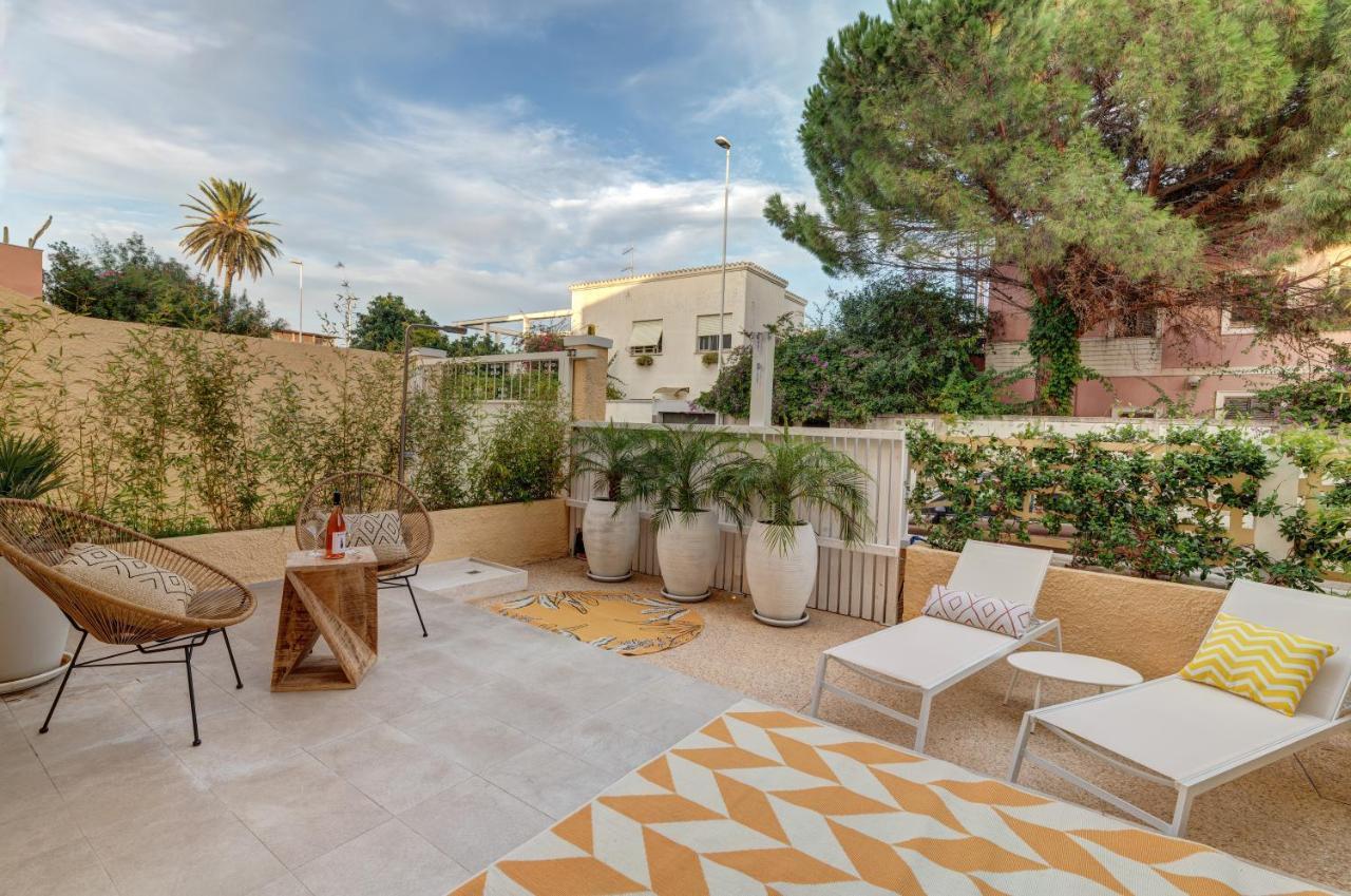 Le Palmette Suites Кальяри Экстерьер фото