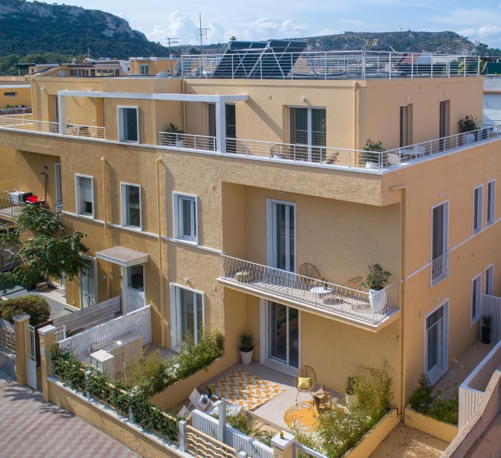 Le Palmette Suites Кальяри Экстерьер фото