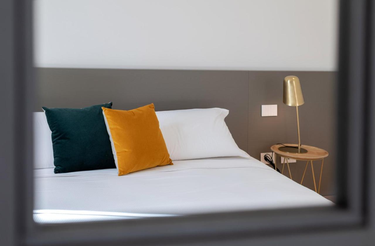 Le Palmette Suites Кальяри Экстерьер фото