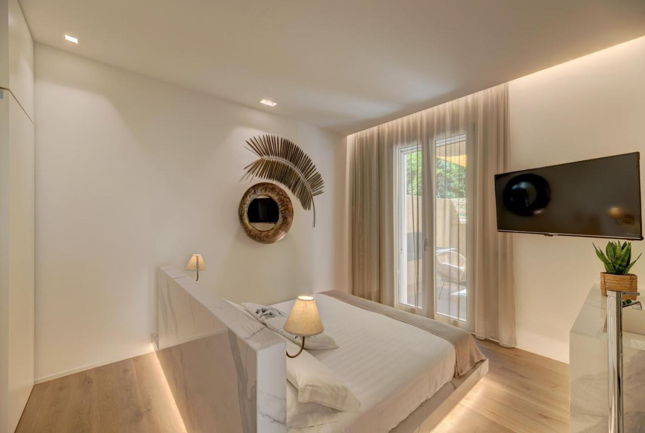 Le Palmette Suites Кальяри Экстерьер фото